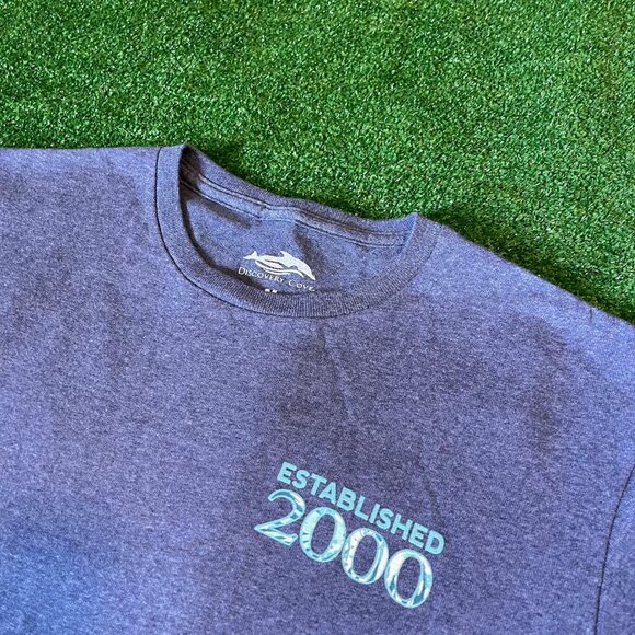 SeaWorld Discovery Cove Established 2000 Long Sleeve Crew Rare T-Shirt Size M - Picture 6 of 12